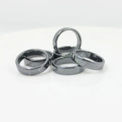 Bague Hématite D'énergie 12 Bague Hématite D'énergie -Magasin D'accessoires Sélectionnés bagues en h matite plates et lisses de qualit aaa bijoux la mode 6 mm de 4