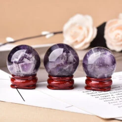 Petite Sphère D'améthyste 9 Petite Sphère D'améthyste -Magasin D'accessoires Sélectionnés boule cristal amethyste sphere etoileharmonie 3
