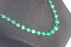Collier Malachite Perles En Pierre Naturelle Vintage 13 Collier Malachite Perles En Pierre Naturelle Vintage -Magasin D'accessoires Sélectionnés collier malachite vintage occasion fermoir a vis etoileharmonie 4