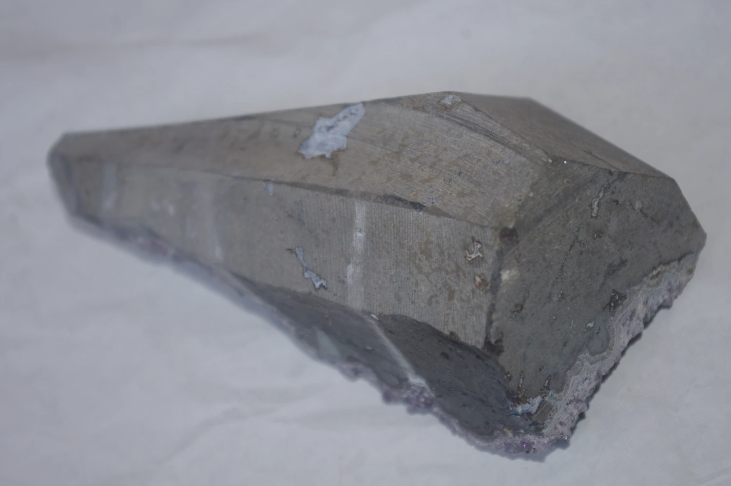 Géode Améthyste De 781 Gr 10 Géode Améthyste De 781 Gr – Image 8