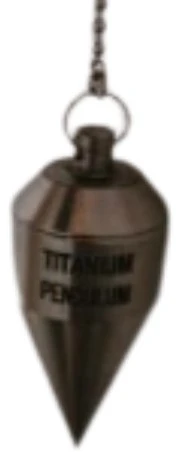 PENDULE EN TITANE
